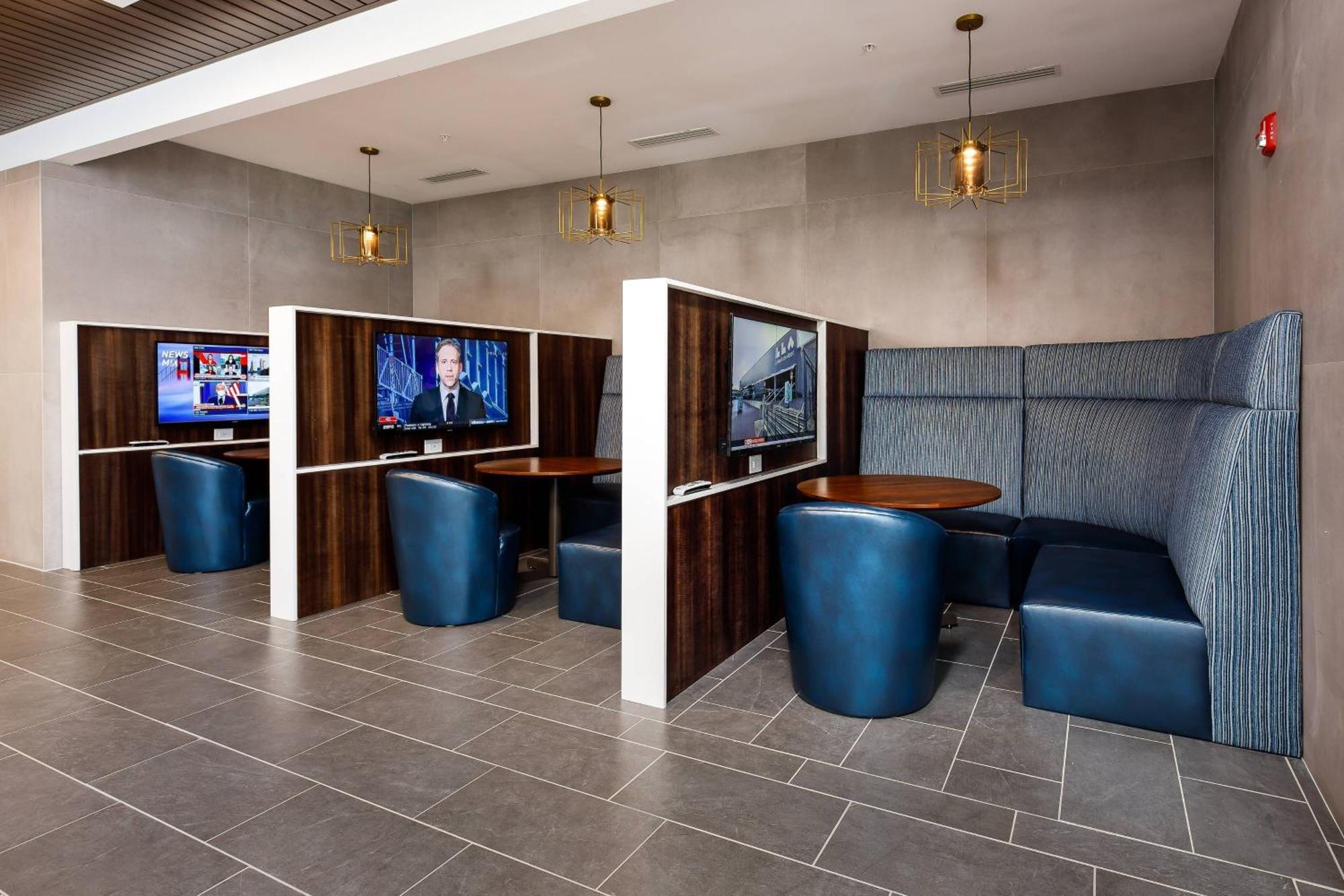 Courtyard By Marriott Pensacola I-10 West Hotell Exteriör bild