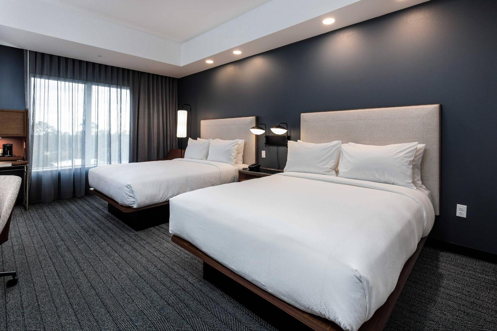 Courtyard By Marriott Pensacola I-10 West Hotell Exteriör bild